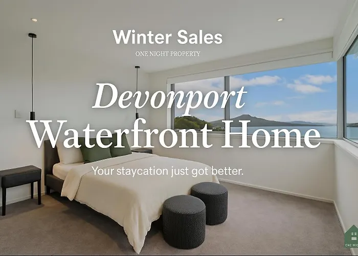 Luxury Sun Soaked Devonport Waterfront 4Br Home