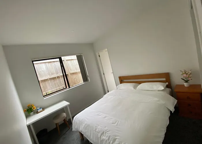 Cozynest3 -Private Entrance And Bath
