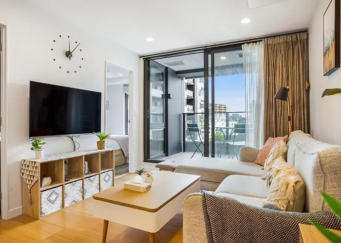2-Bedroom Apartment Located Opposite Up Education