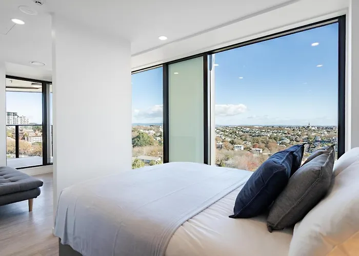 Cozy Studio With City View