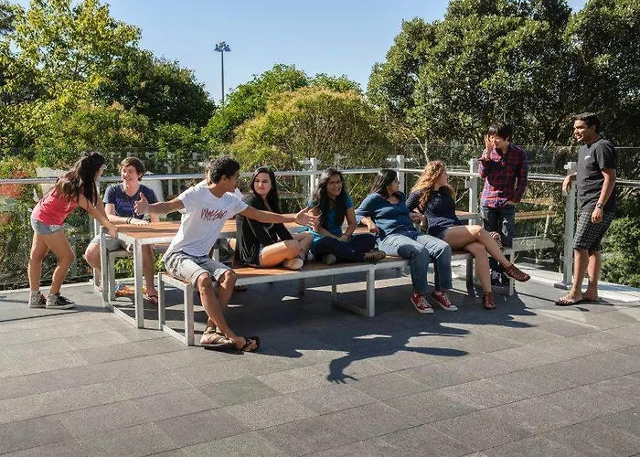 Campus Summer Stays - Auckland University Hall