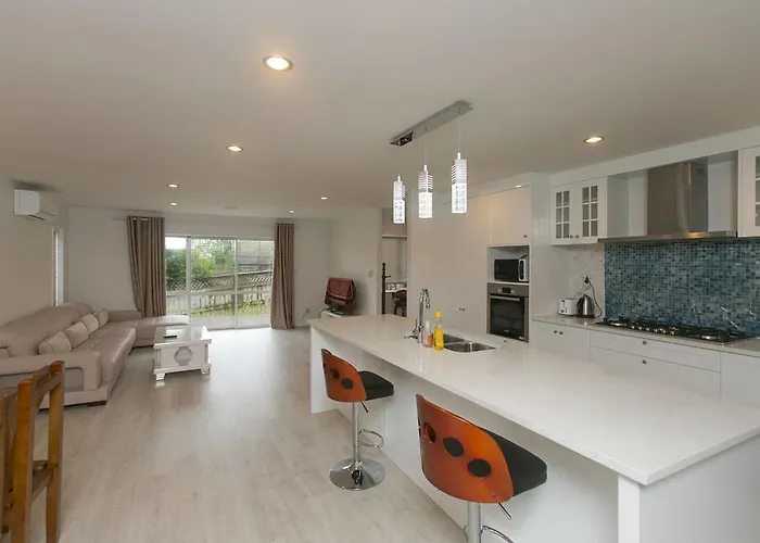A Comfortable 5-Bedrooms House