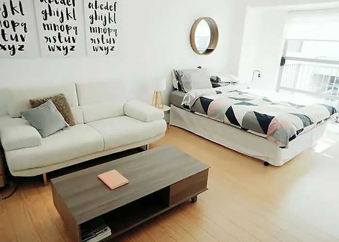 Chic Union Apartment