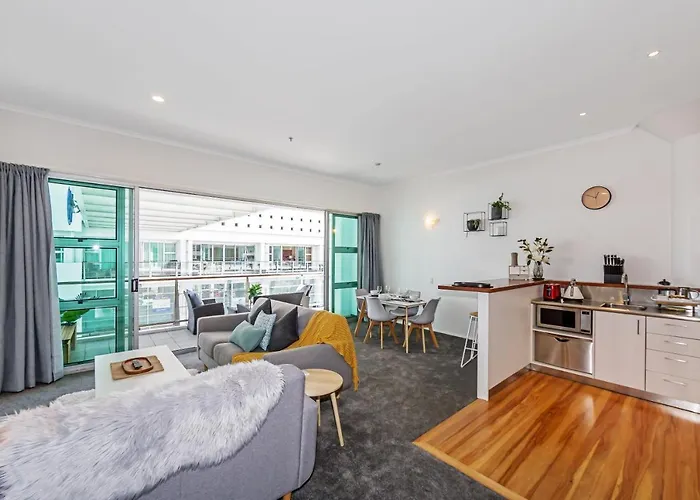 Amazing Viaduct 1 Bedroom