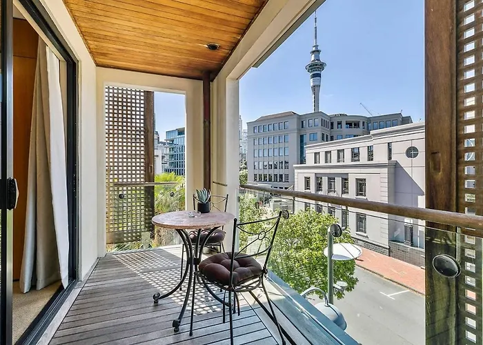 Enormous One Bedroom Beauty In Cbd! Free Parking