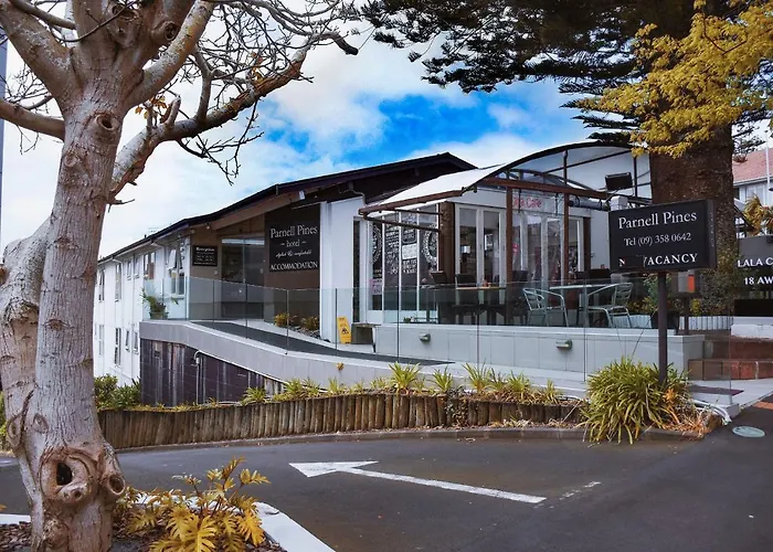 Parnell Pines Hotel
