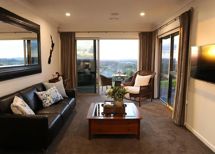 Quail Lodge