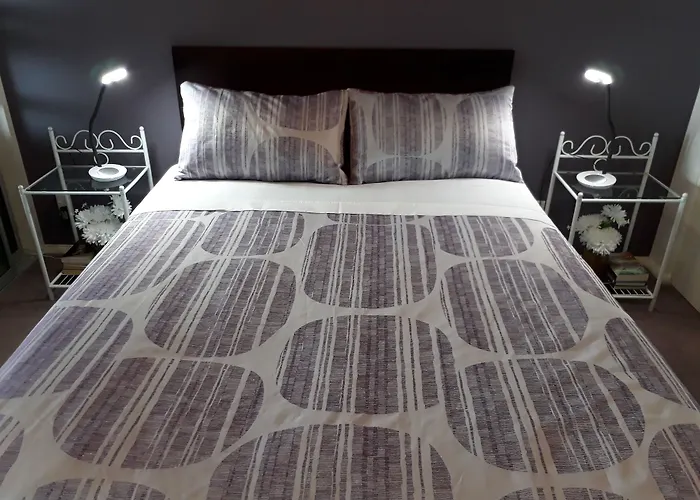 Princes Wharf Grace Apartment