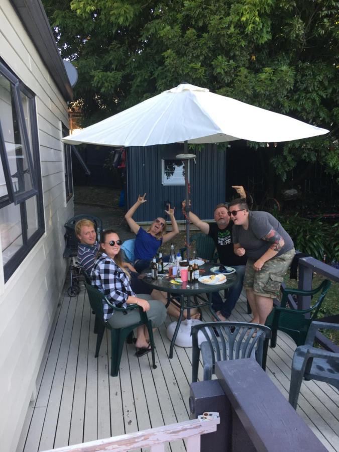 Kiwi Hosts Auckland