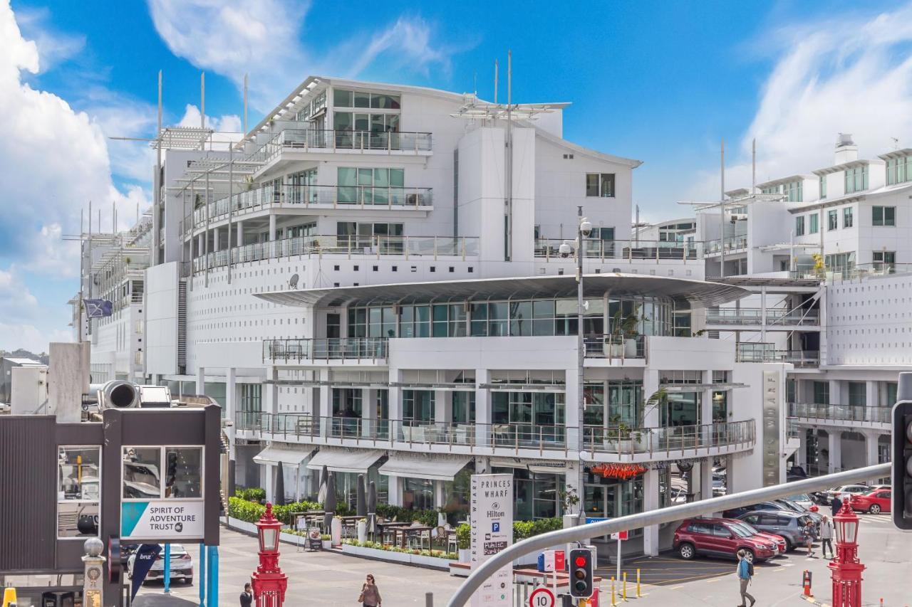 Princes Wharf - Spectacular Harbour View Penthouse Apartment