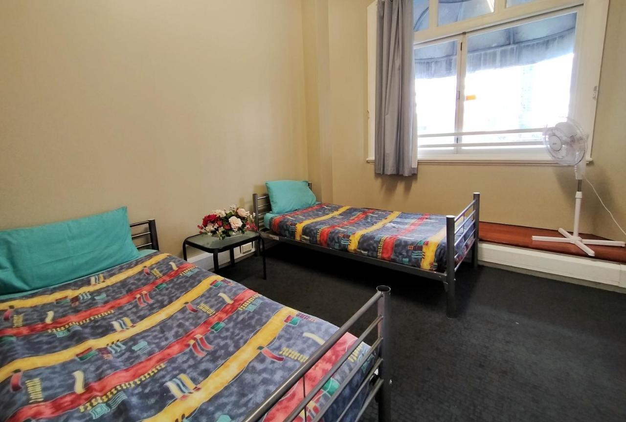 Surf 'n' Snow Backpackers Hostel Auckland