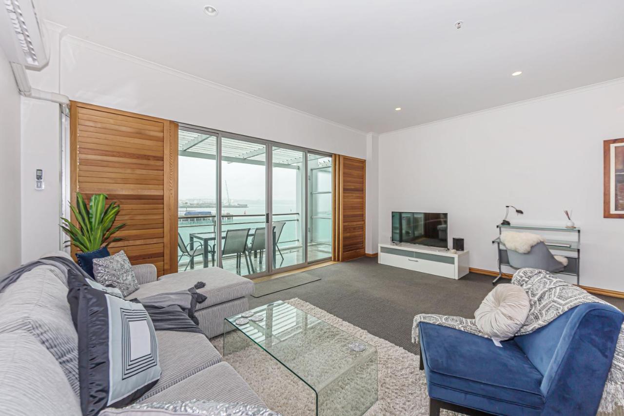 Apartment Princes Wharf - Absolute Waterfront & Great Views *