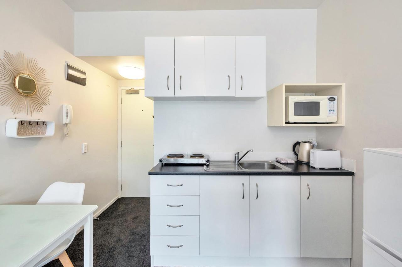 Cosy At The Cambridge With Wi-fi And Netflix Apartment Auckland