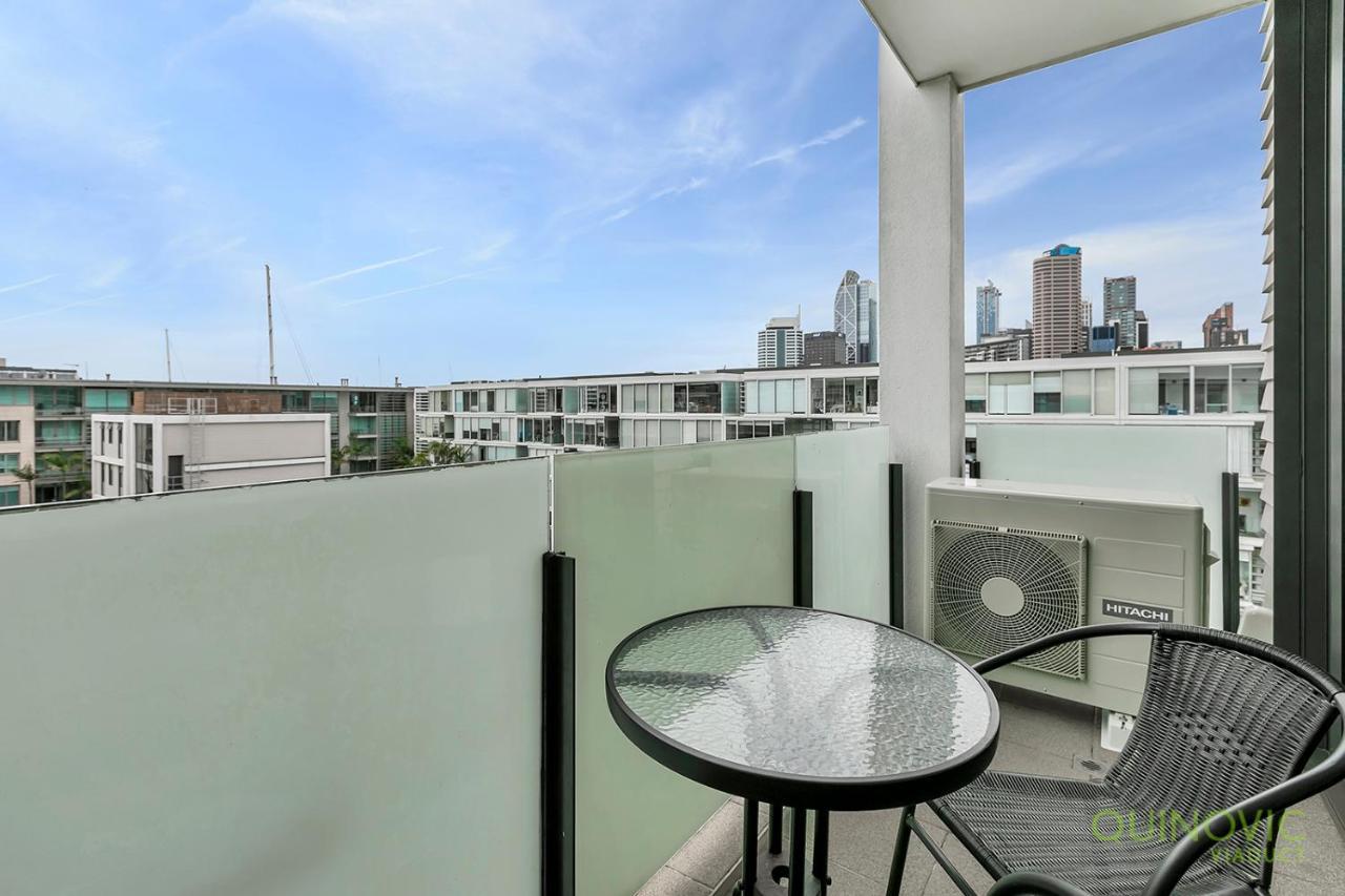 Qv Stylish Viaduct With Carpark Apartment Auckland