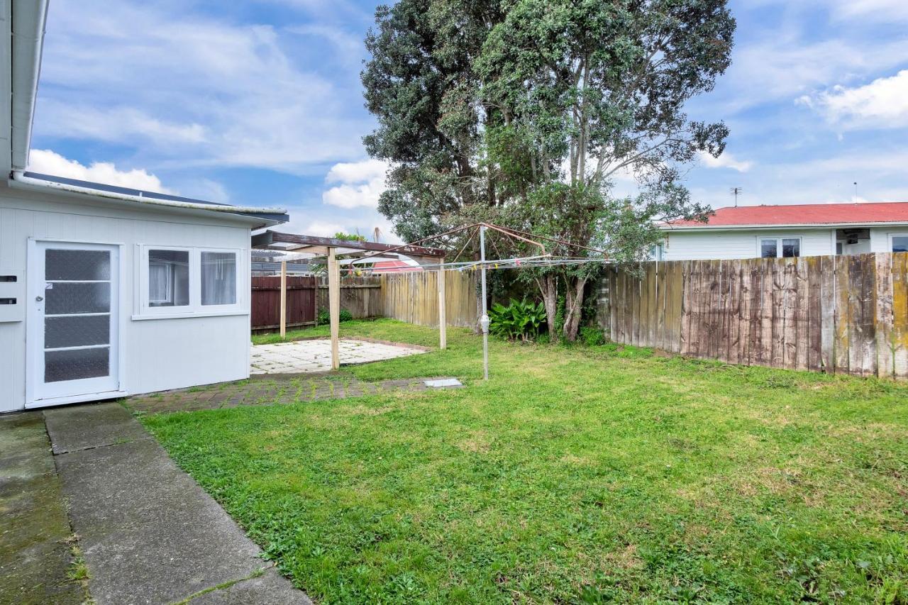 Spacious 3br Nr Middlemore & Airport W Free Netflix Casa de férias Auckland