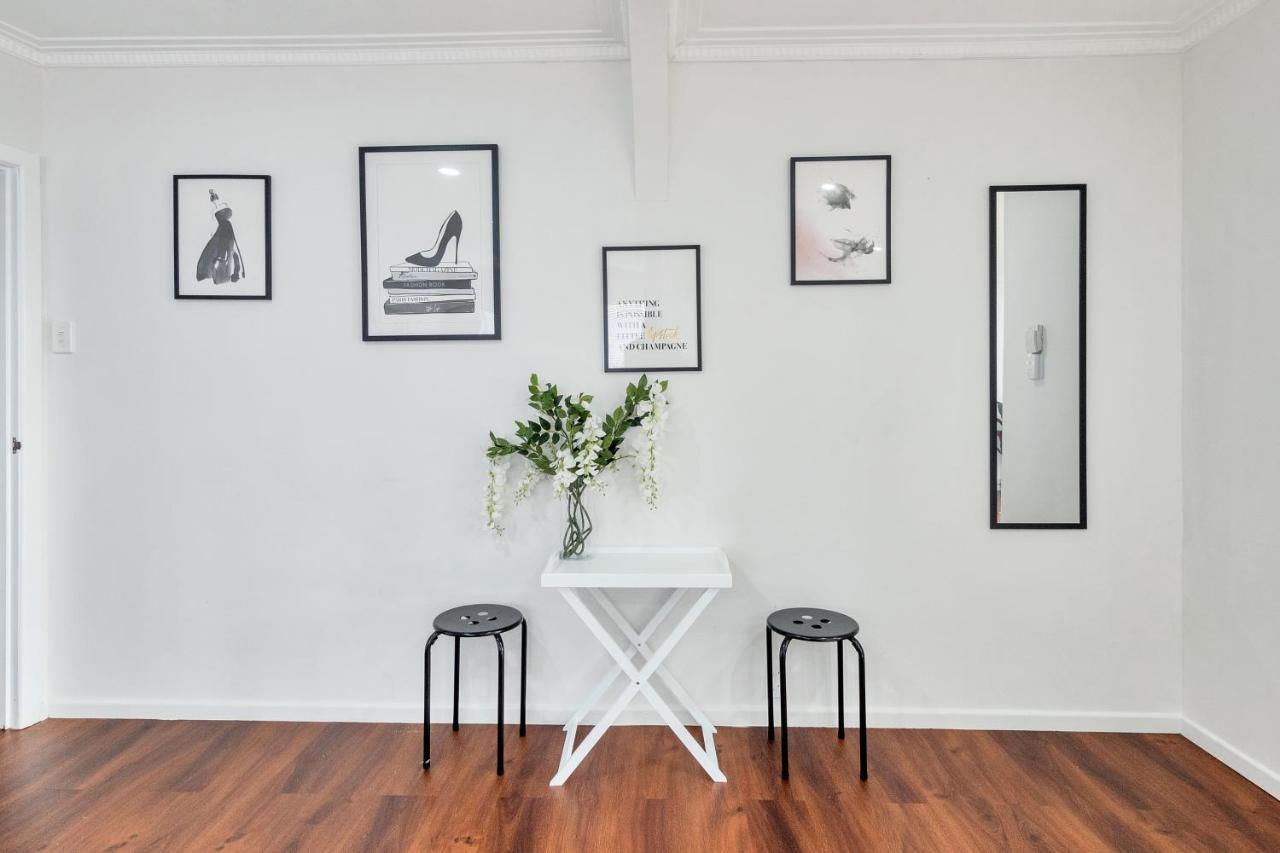 Spacious 3br Nr Middlemore & Airport W Free Netflix Casa de férias