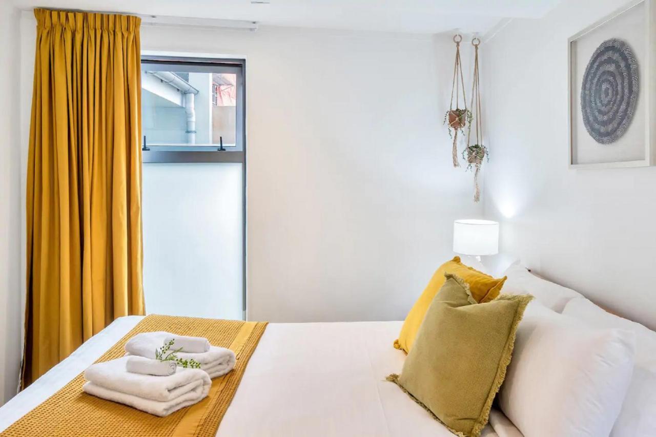 Metro Living Near Skytower And Parking * Auckland