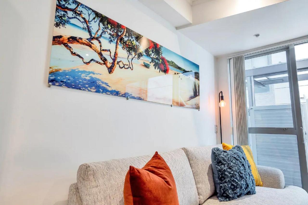 Metro Living Near Skytower And Parking * Auckland