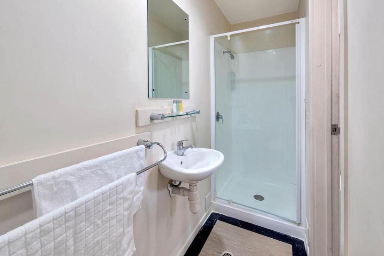 Oasis Studio In - Aircon And Free Wifi * Auckland