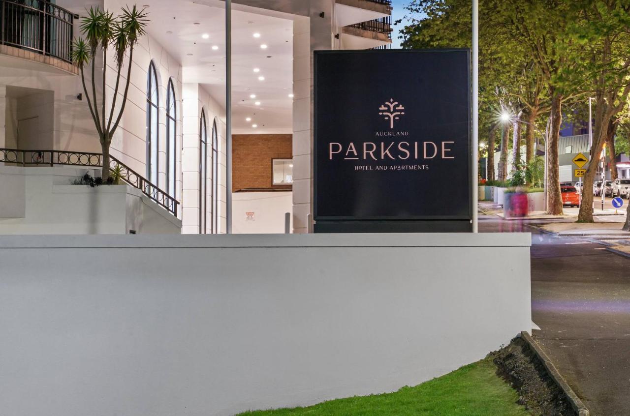 Hotel Parkside & 4*