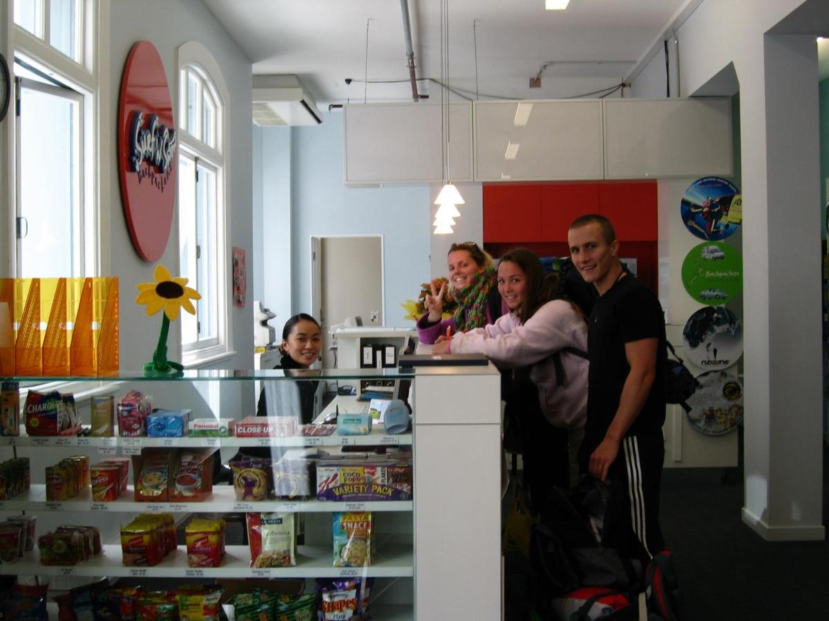 Surf 'n' Snow Backpackers Hostel Auckland