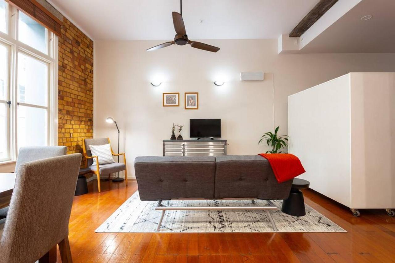 Characterful Loft On Lorne Street