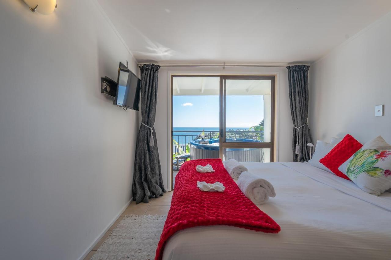 Villa Palm Beach With Fantastic Views And Private Pool, Wifi, Sky Tv, Dble Sky And Possibly A Car! *
