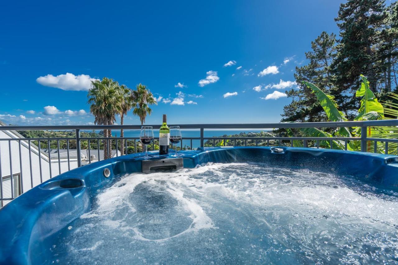 Palm Beach With Fantastic Views And Private Pool, Wifi, Sky Tv, Dble Sky And Possibly A Car! *