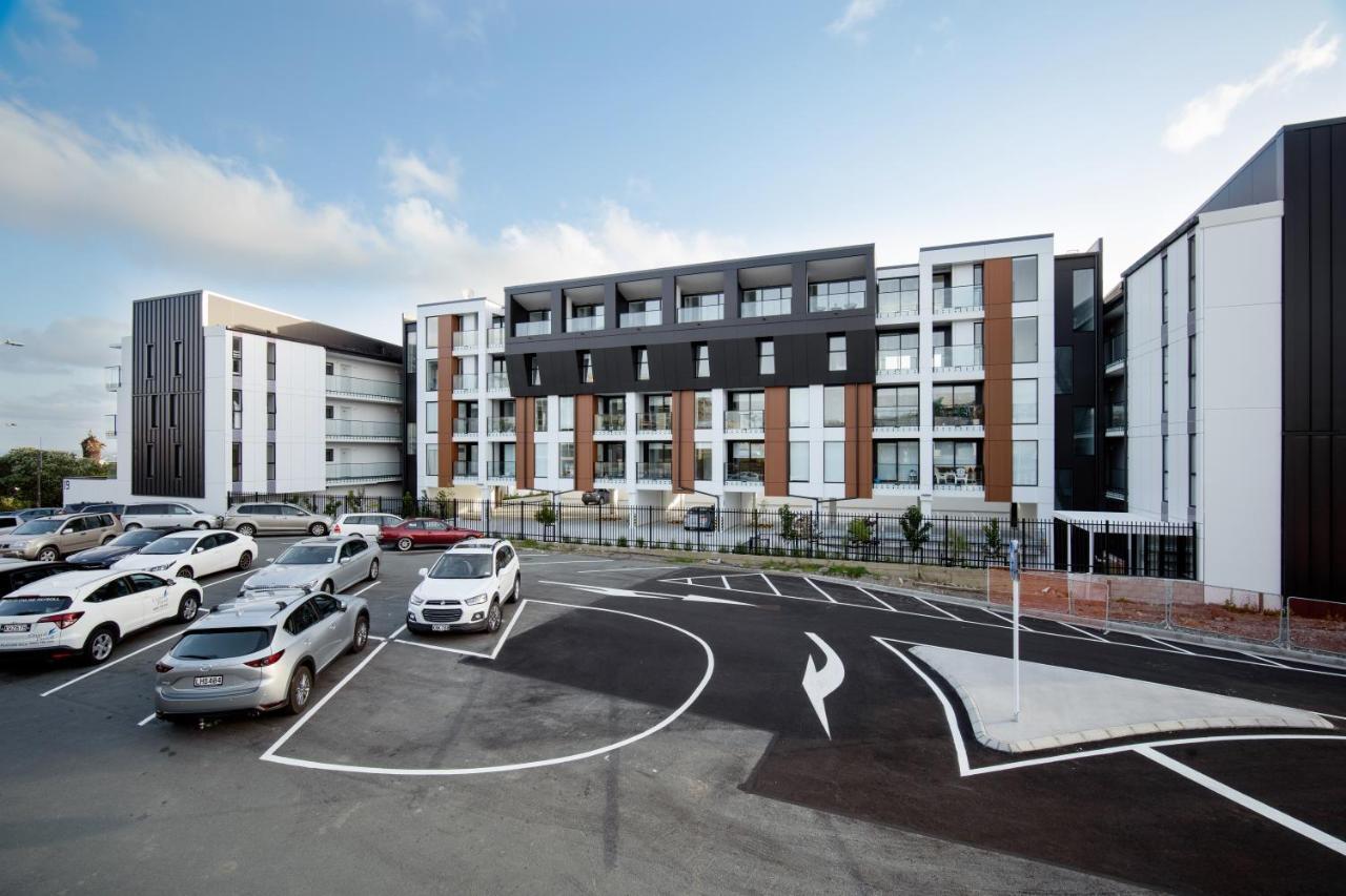 Chelseabay Modern Apartment Auckland