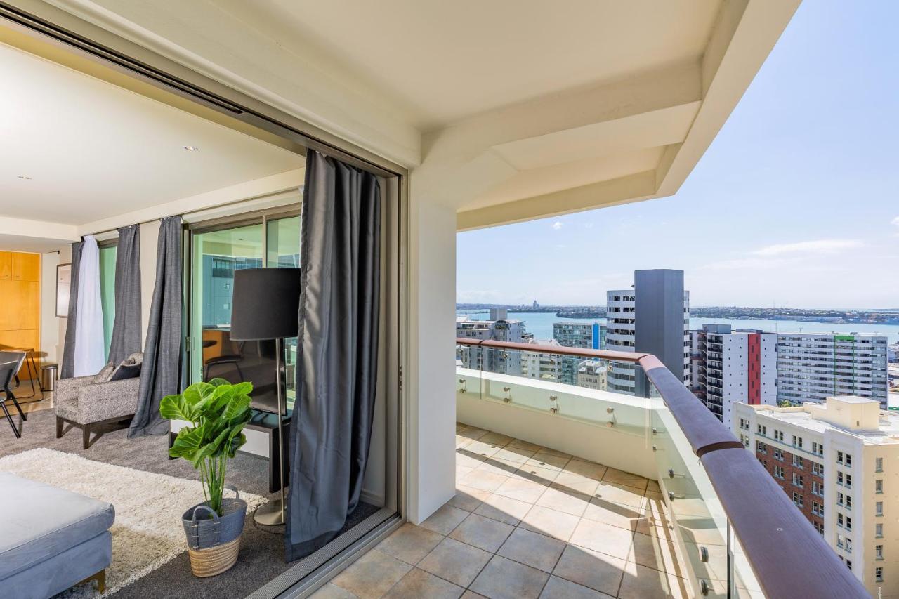 Pullman Residences Super Large Luxury Seaview Auckland
