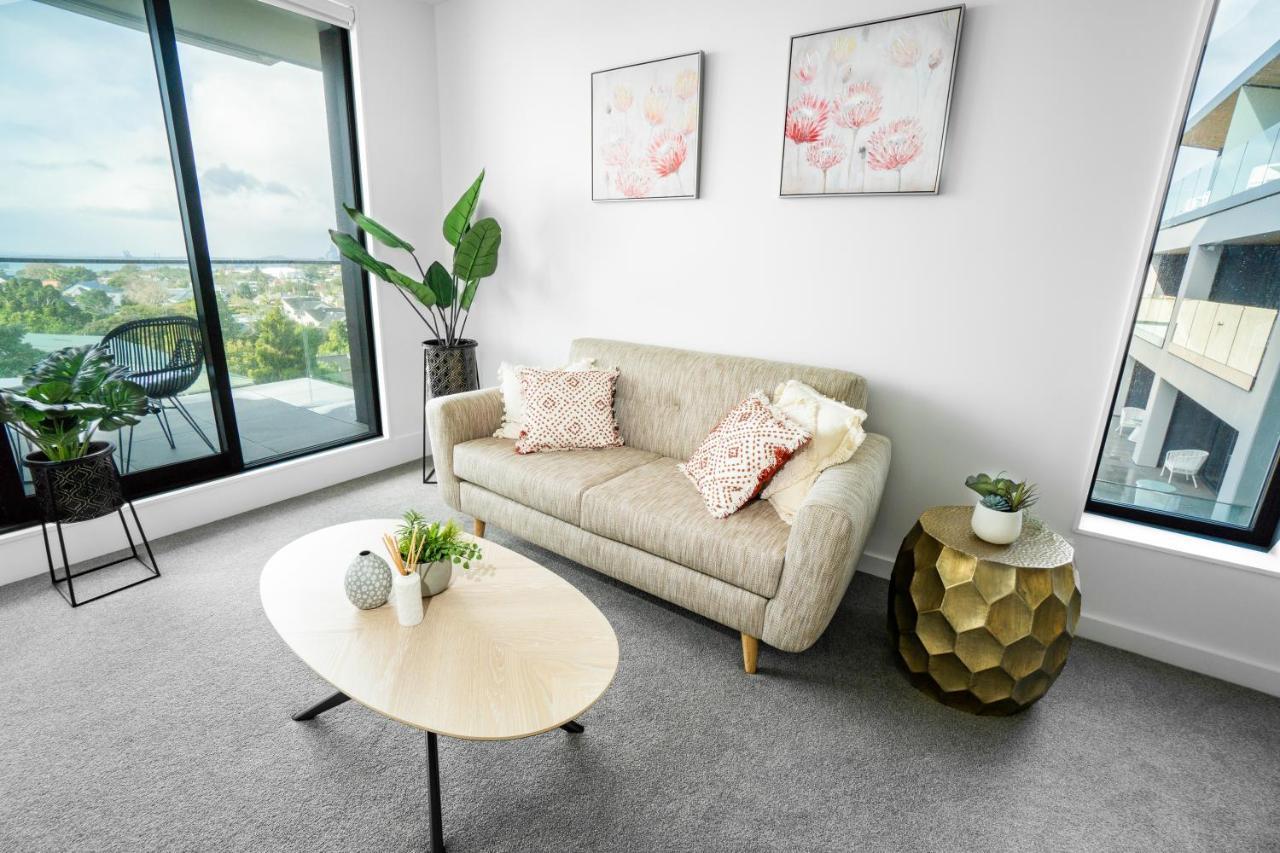 Chelseabay Modern Apartment Auckland