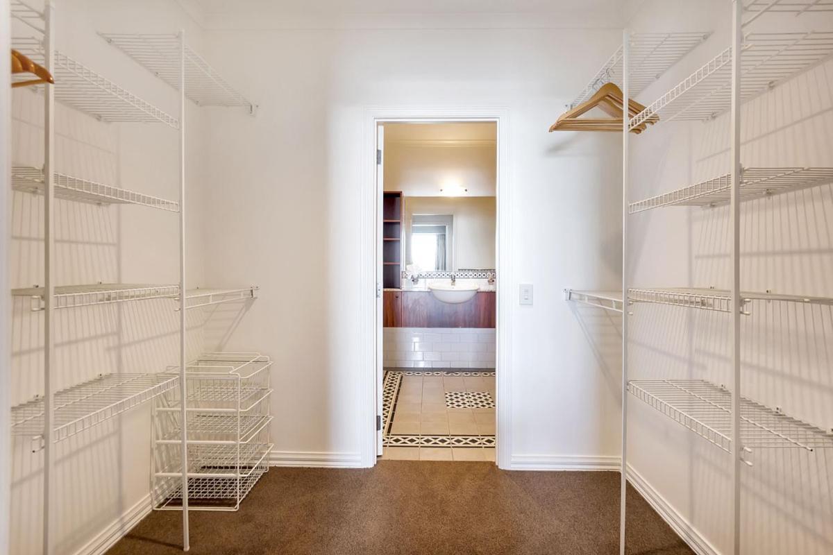 Qv Private Waterfront - Princes Wharf - 379 Apartment *