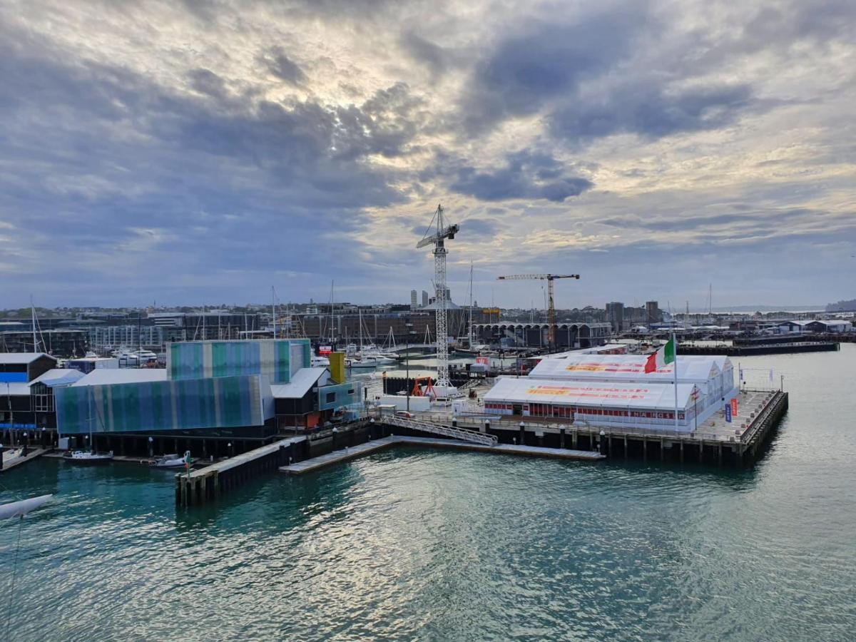 Princes Wharf - Spectacular Harbour View Penthouse * Auckland