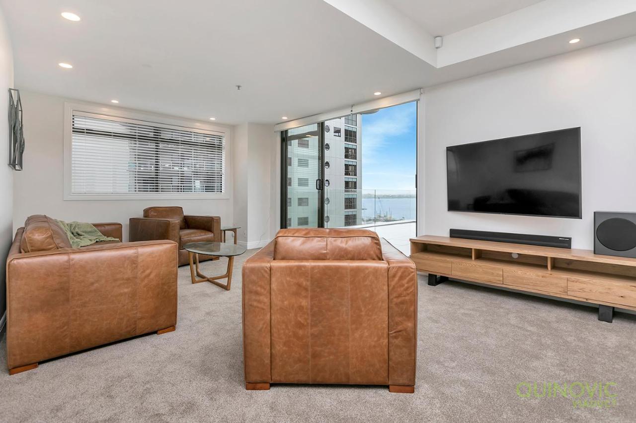 Qv Huge Penthouse With Waterview & Parking - 919 Apartment *