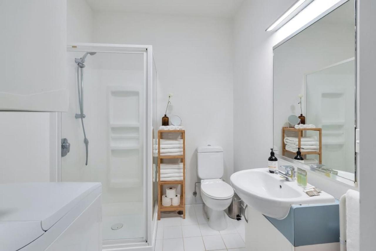 Apartment Awesome, Cool Beachy 2br Cbd Gem - Wifi And Netflix Auckland