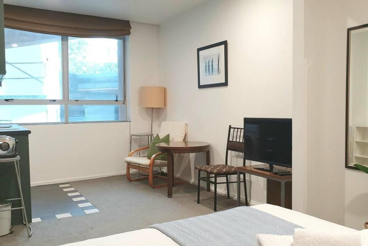 Apartment Central And Minimal 1br I Wifi And Netflix