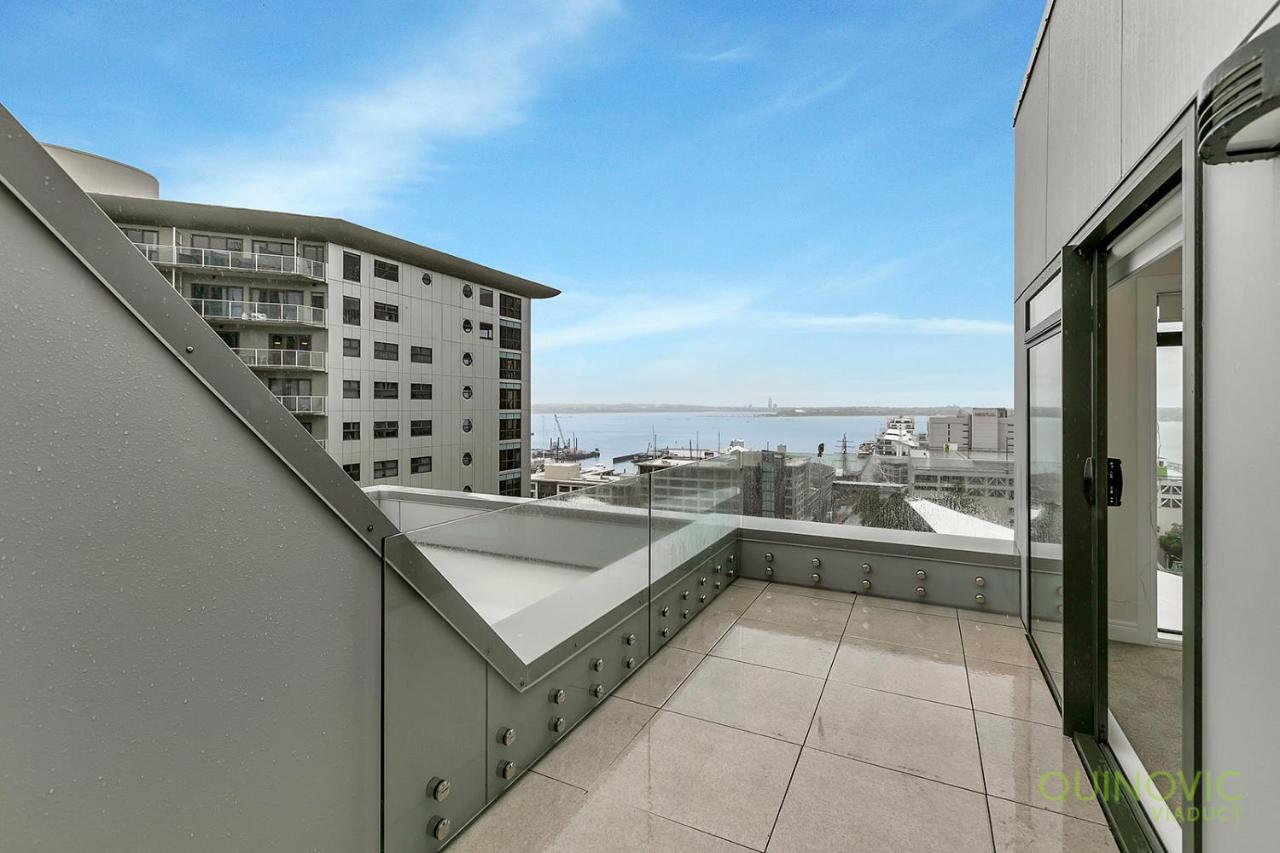 Qv Huge Penthouse With Waterview & Parking - 919 * Auckland