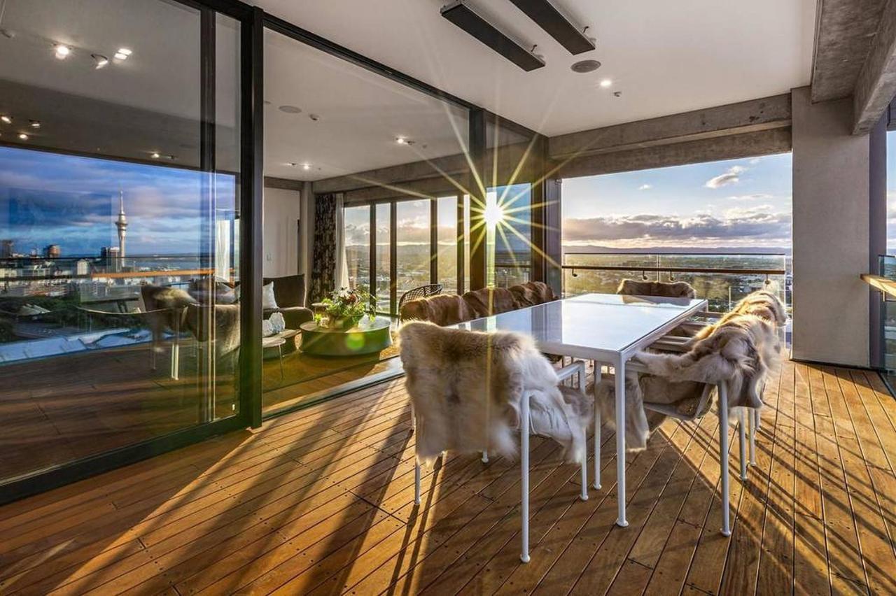 Skhy - Stunning Views Apartment