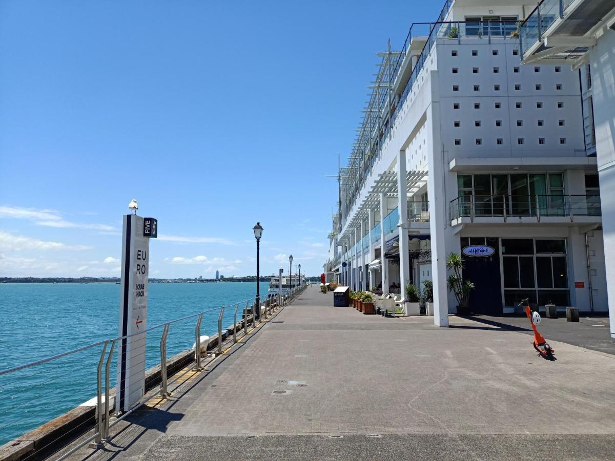 Choice On Princes Wharf Apartment