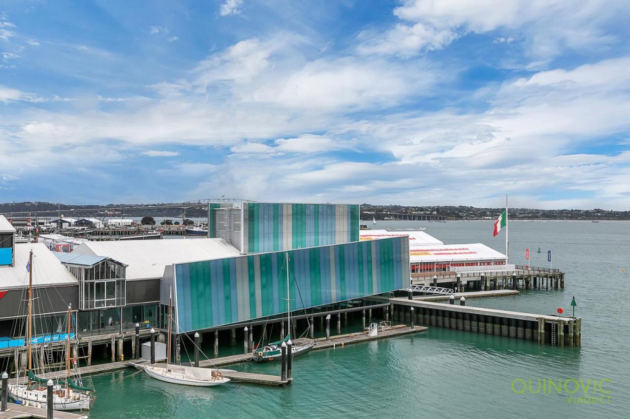 Qv Spacious Waterfront 2 Bedroom - 791 *