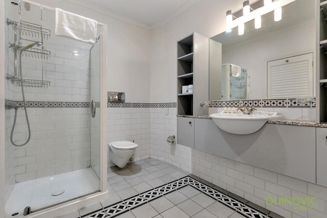 Qv Spacious Waterfront 2 Bedroom - 791