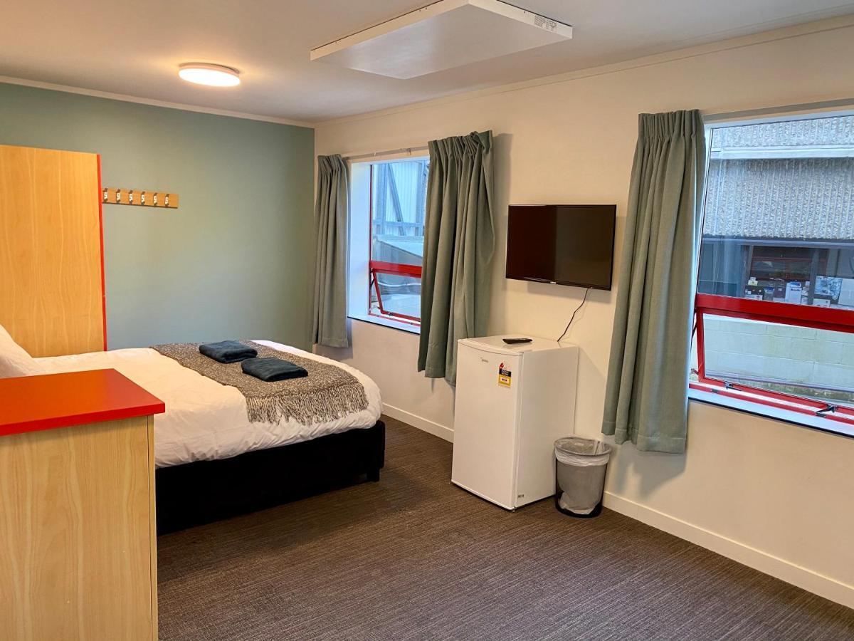 United * Auckland