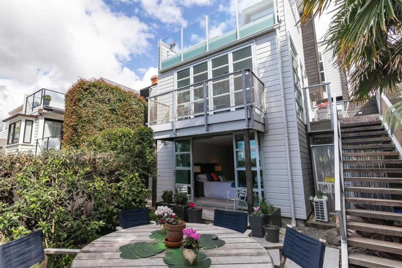 Holiday home Designer 3 Bedroom With Harbour Views Auckland