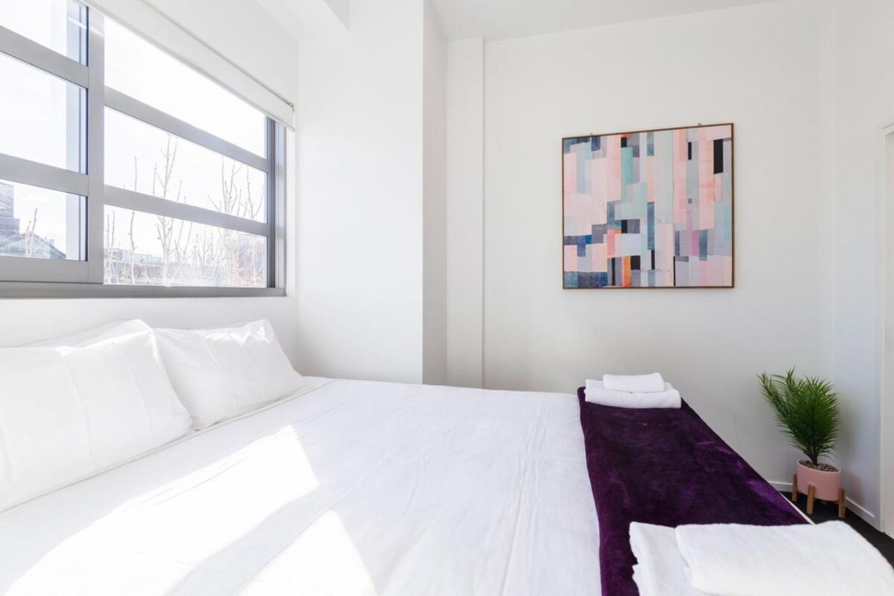 Apartment Modern 2 Bedroom In Cbd With Parking *