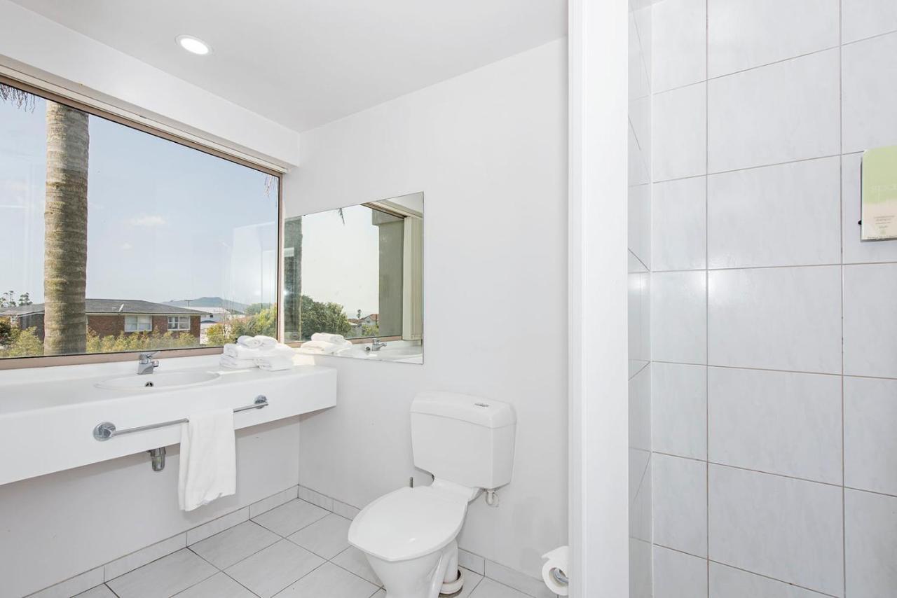 Carnmore Takapuna Motel 4*