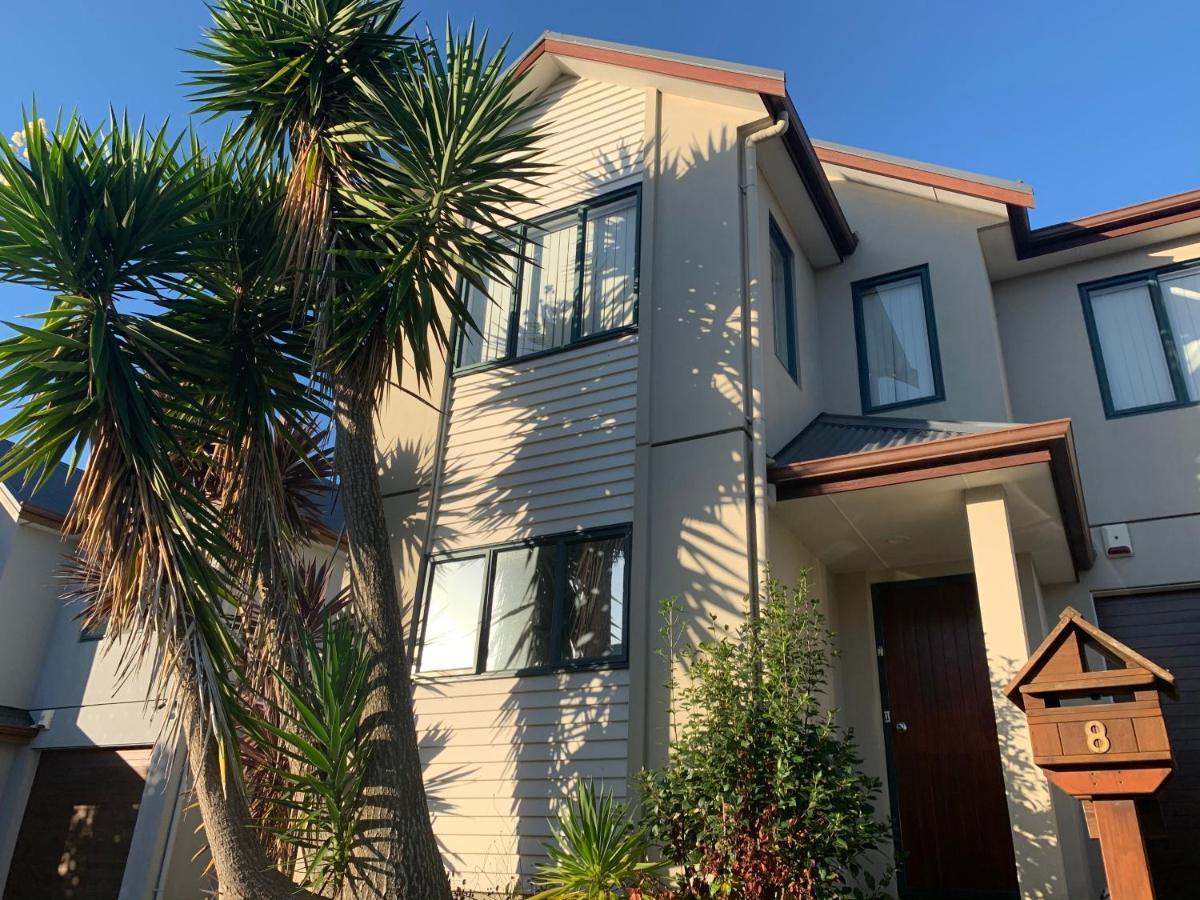 Albany Oteha Home-bnb Bed & Breakfast *