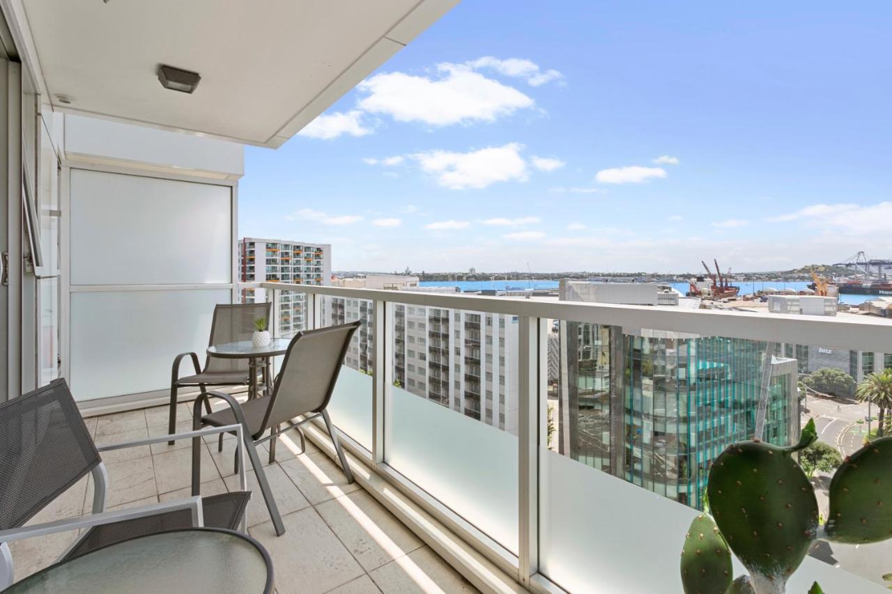 Inner City With Harbour Views *