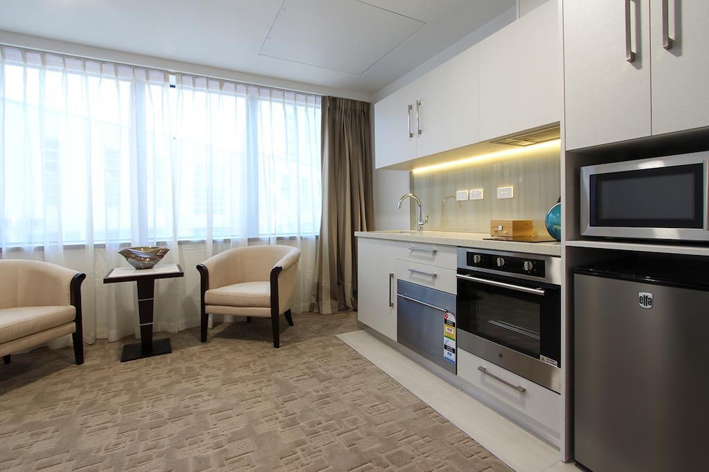Vr Queen Street & 4*