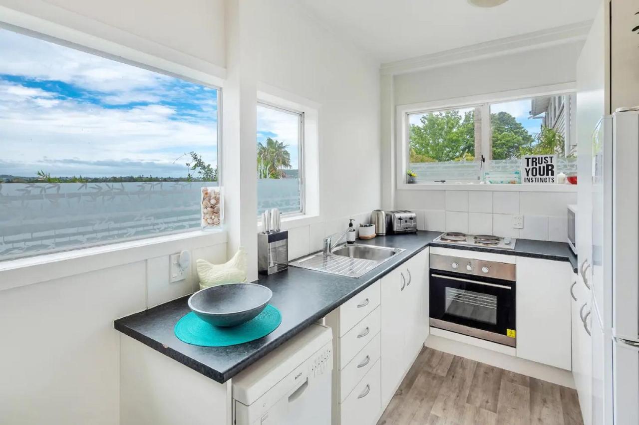 Apartment Kingsland Contemporary 2 Bedroom Auckland