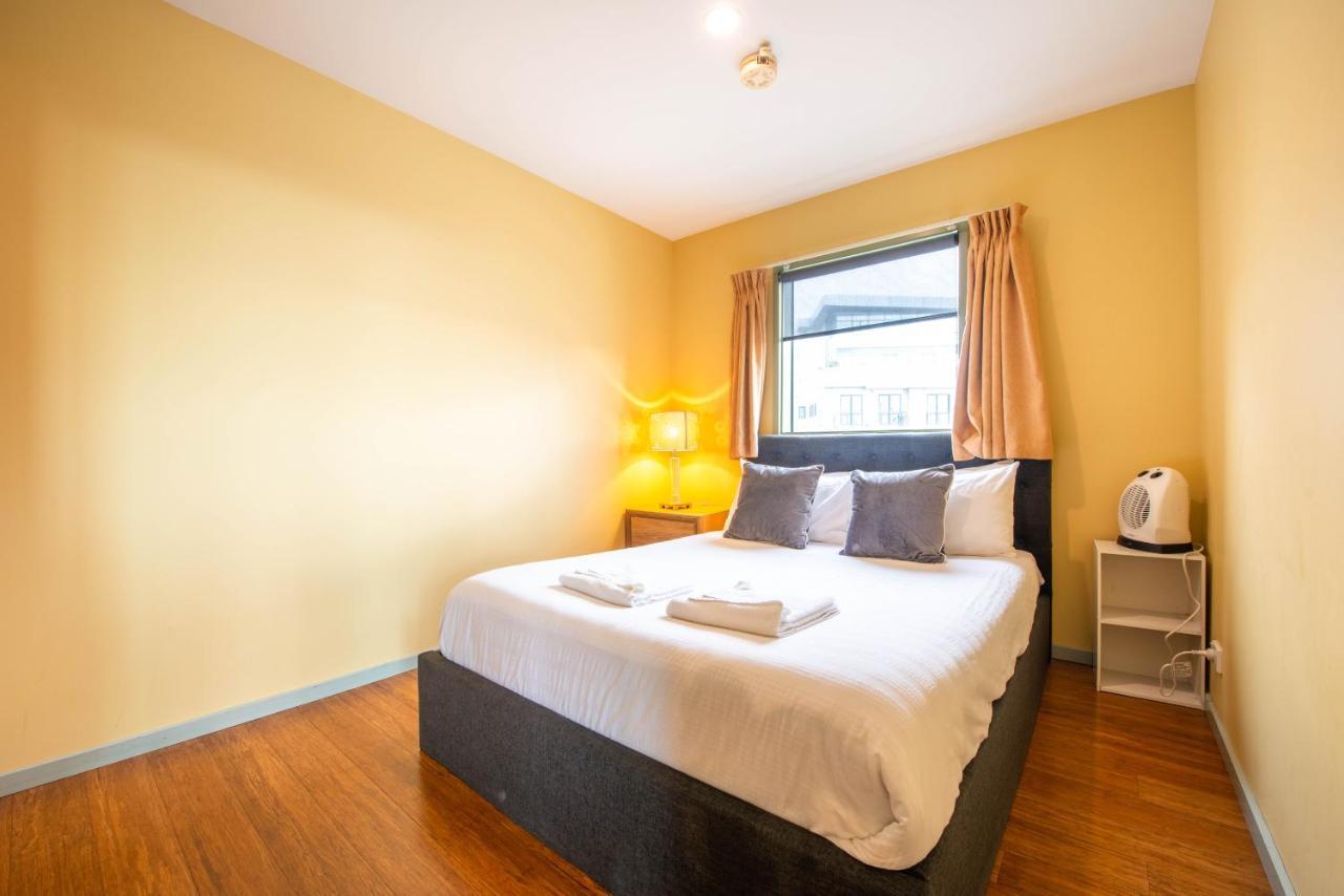 【jht】2 Brm, Carpark, Cbd, Next To Uni, Netflix